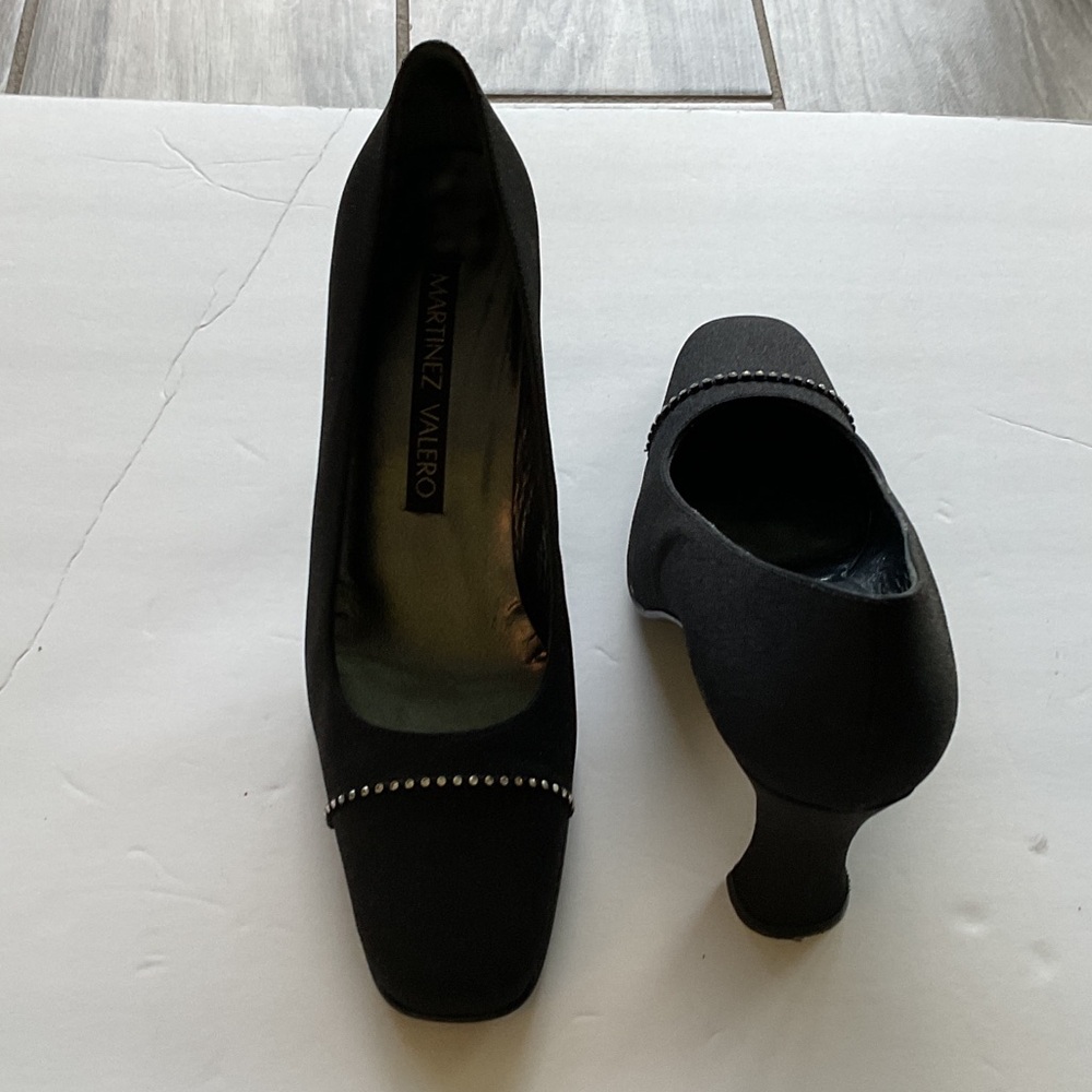 Martinez Valero Black Heels with Silver Accents
